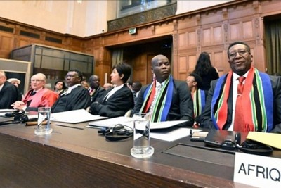 جنوب أفريقيا تستعد لتقديم أدلة تثبت جرائم الإحتلال في فلسطين