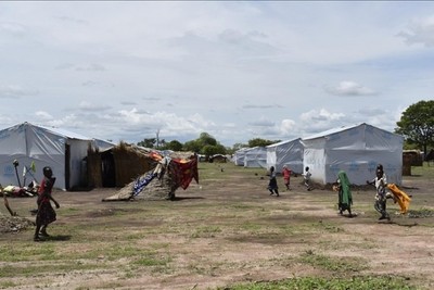 Thousands of African refugees are returning home after living in Malawi for decades