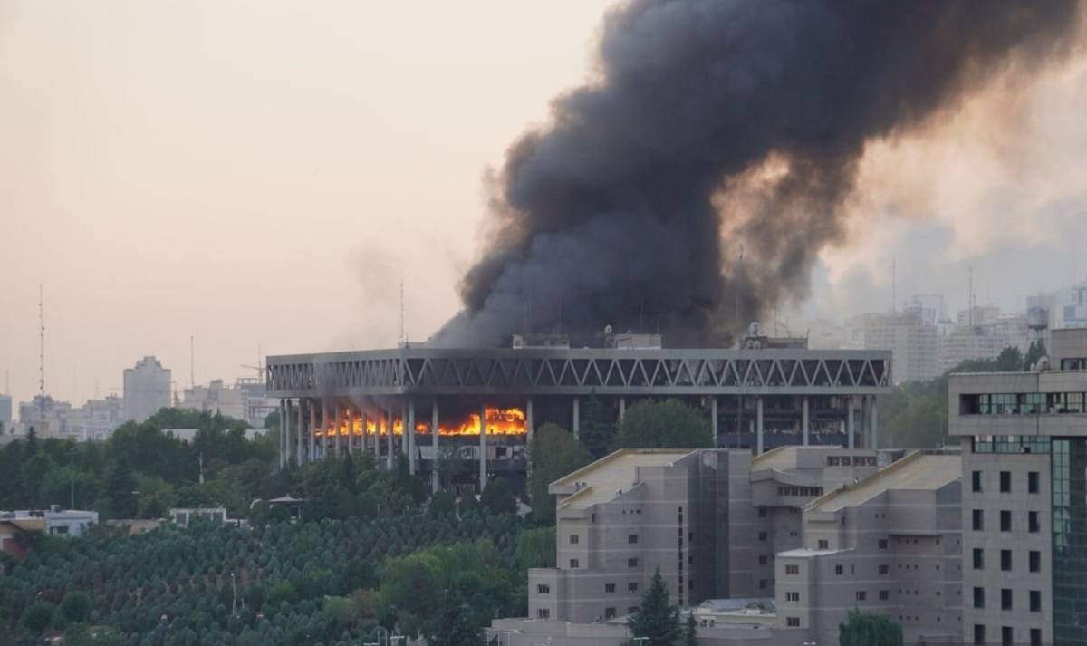 حمله به صدا و سیما؛ بهانه‌ای برای استیصال رژیم اسرائیل!