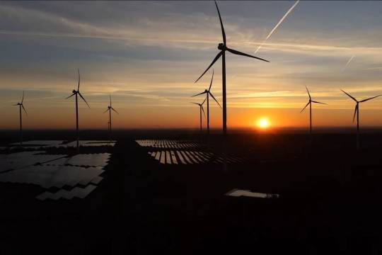 Labour’s Green Mirage: Is Their £8.3B Energy Plan Saving Britain or Just Saving Face?