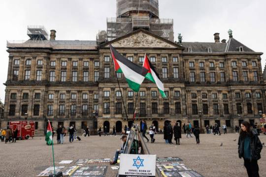 اعتراف هولندا المتأخر و صحوة أوروبا